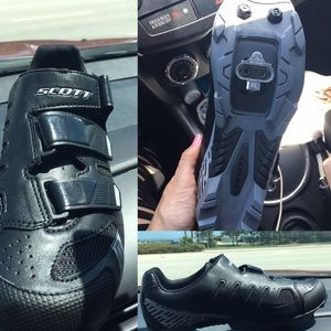 Women’s Spinning shoes. Size 7.5 $75